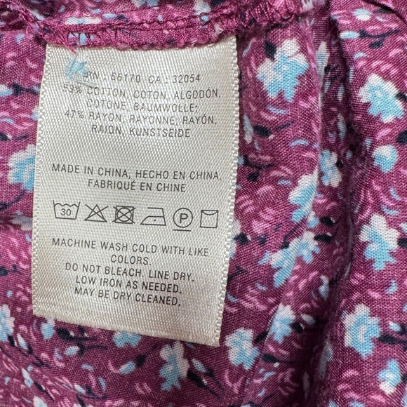 Anthropologie Maeve Purple Blue White Ditzy
Calico Floral Print Button Top 6 - Picture 16 of 16